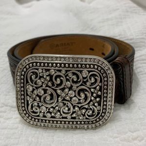 Ariat belt